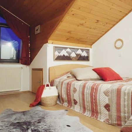 Fox_Montessori Family Apartment Kranjska Gora Bagian luar foto